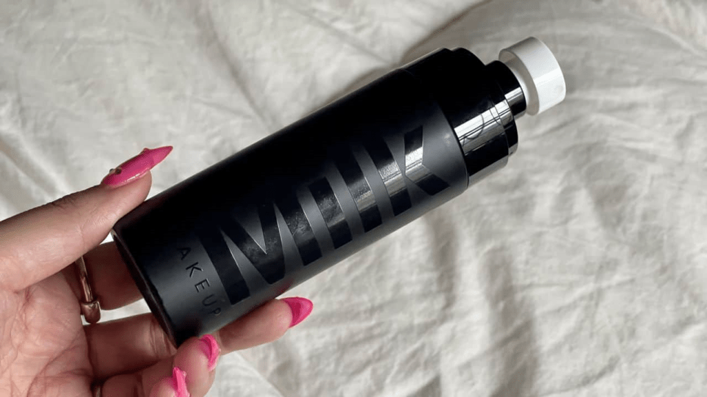 Milk Makeup Pore Eclipse Matte Setting Spray