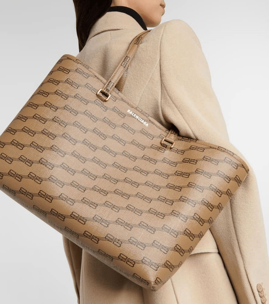 Top Goyard Tote Bag Dupes: Budget-Friendly Alternatives - Sweet Glim